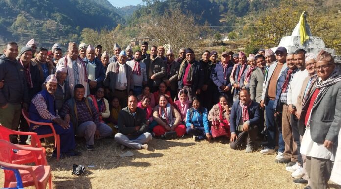कांग्रेस बैतडीद्वारा १५ औं महाधिवेशन लक्षित पालिकास्तरीय बैठक निरन्तर जारी