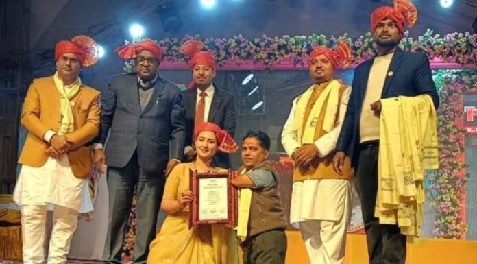 बैतडीका नन्दराज भट्टलाई नेपाल जेसिजको उत्कृष्ट युवा पुरस्कार