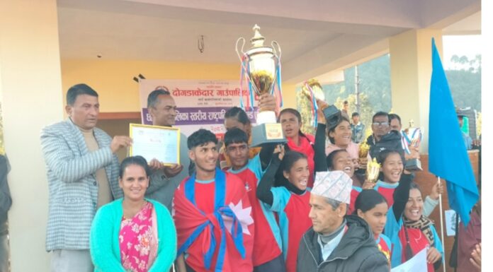 दोगडाकेदार गाउँपालिकास्तरीय राष्ट्रपति रनिङ शिल्डको उपाधि श्रीकेदार मावि पिपलकोटलाई