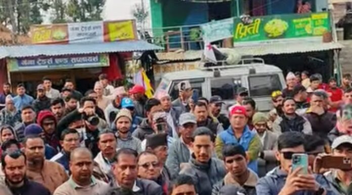 रास्वपाले गर्यो शक्ति प्रदर्शन, झुलाघाटसम्म र्याली