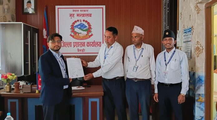 बैतडीमा घरमै पासपोर्ट पुर्याउने सेवा सुरु