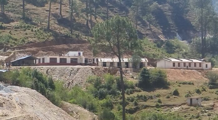 लामो समयपछि पछि सुर्नयामा प्रमुख प्रशासकीय अधिकृत हाजिर