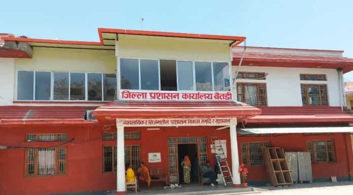 शाखा–शाखा धाउनुपर्ने बाध्यता अन्त्य, बैतडी प्रशासनमा एकद्वार सेवा लागू