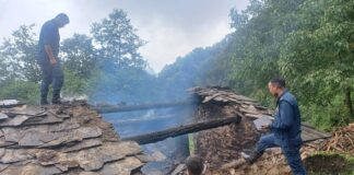 बैतडीमा आगलागी हुँदा दुई तले घर जलेर नष्ट