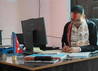 सुर्नया गाउँपालिकामा प्रमुख प्रशासकीय अधिकृत हाजिर